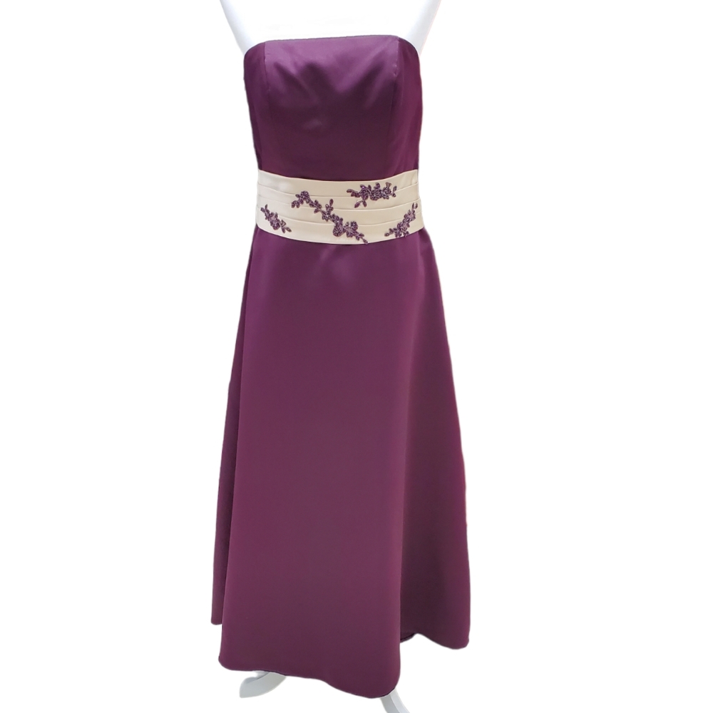 Forever Yours Dress women's size 14 Plum Embroidered waist band high low hem